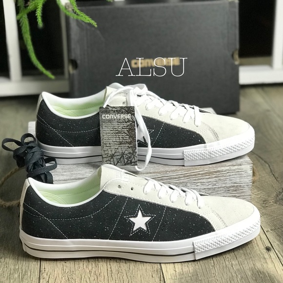 Converse Other - Converse One Star Pro OX Black White Suede M AUTHE